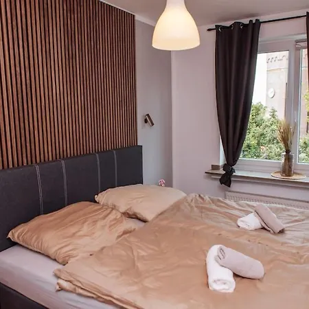 Sunny & Cozy - Netflix - Wifi - City - 4 Person Essen Exterior photo