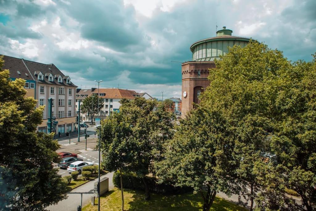Sunny & Cozy - Netflix - Wifi - - 4 Person Apartment *